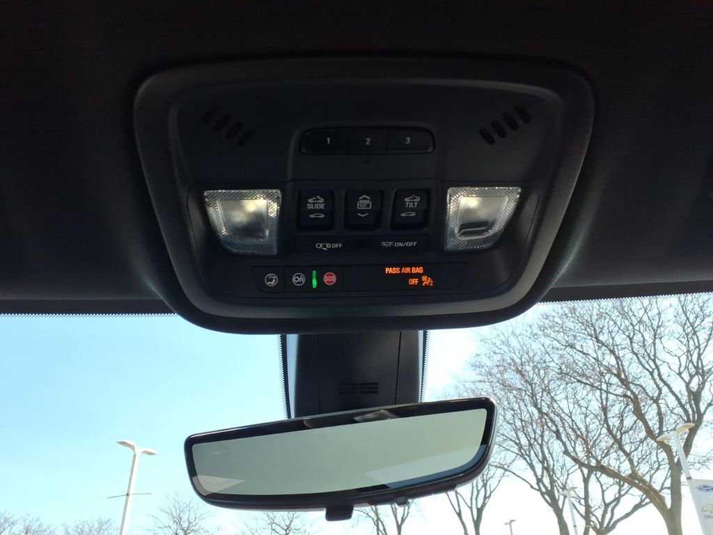 Certified 2023 Chevrolet Traverse High Country image 24