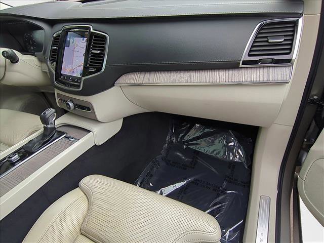 Used 2022 Volvo XC90 T6 Inscription w/ Advanced Package image 25