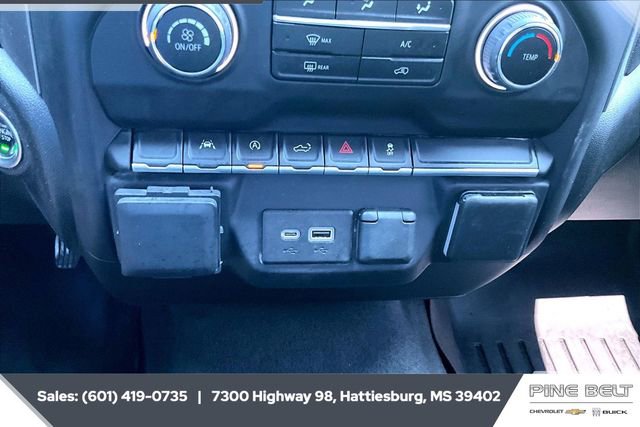 Certified 2023 Chevrolet Silverado 1500 Custom image 24