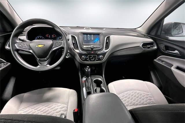 Used 2018 Chevrolet Equinox LS image 8