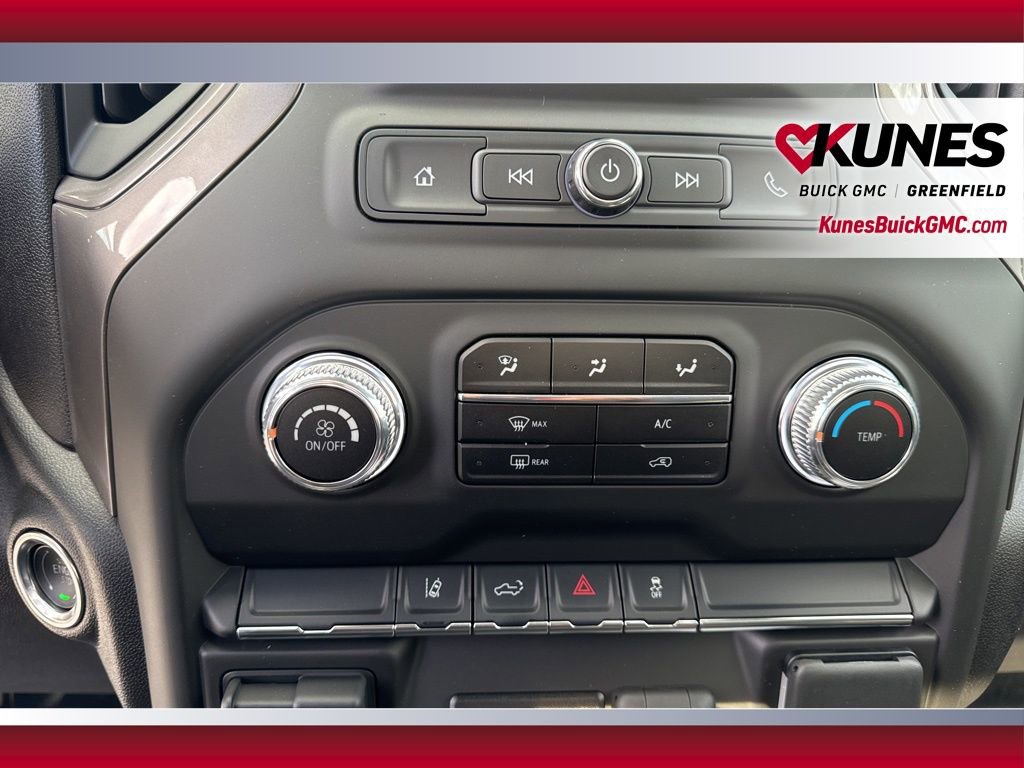 New 2025 GMC Sierra 3500 Pro image 25