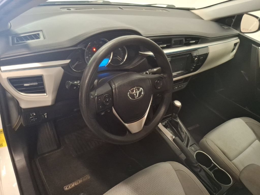 Used 2016 Toyota Corolla LE FWD image 16