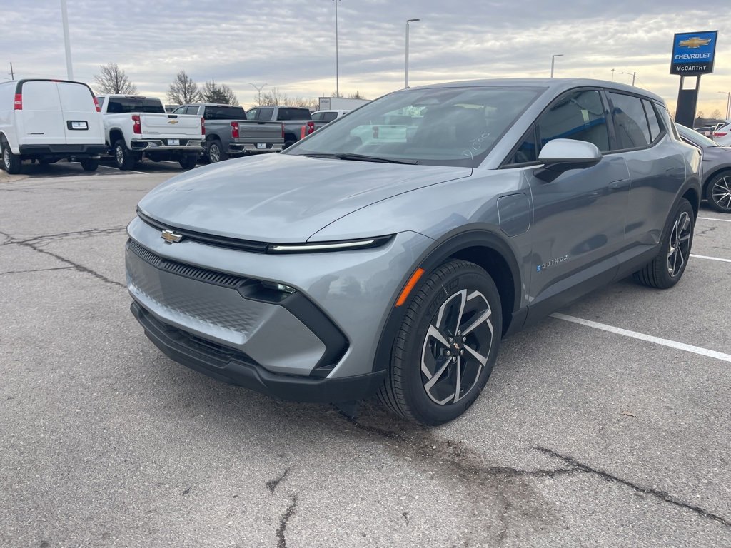New 2026 Chevrolet Equinox EV LT w/ Comfort Package image 8