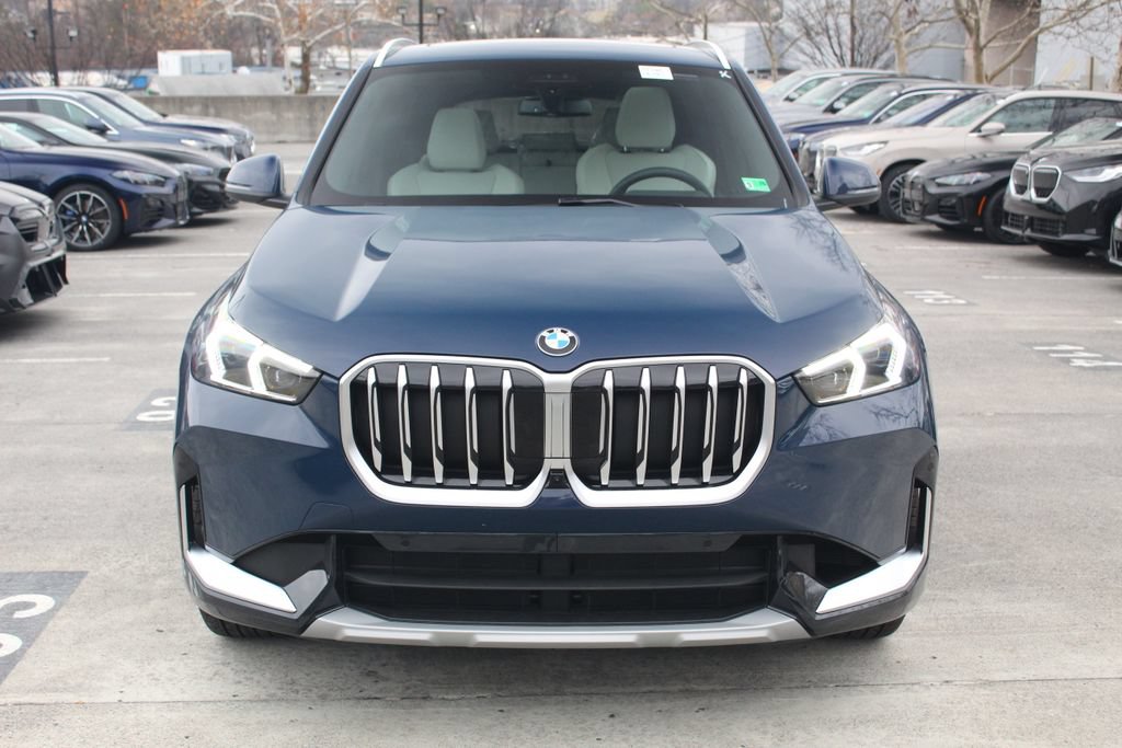 Used 2026 BMW X1 xDrive28i w/ Technology Package AWD/4WD image 2