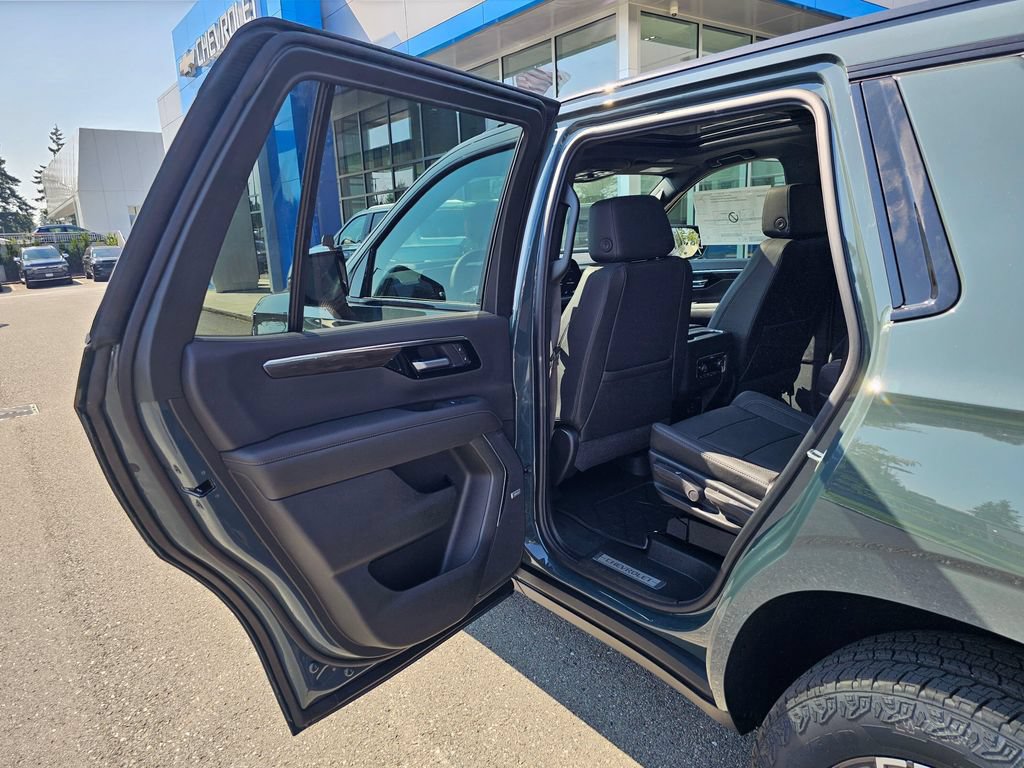 New 2026 Chevrolet Tahoe Z71 w/ Comfort Package AWD/4WD image 16