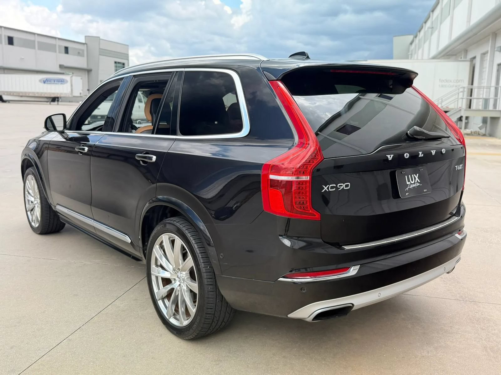Used 2017 Volvo XC90 T6 Inscription w/ Vision Package AWD/4WD image 11
