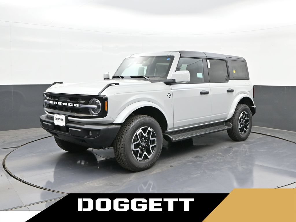 New 2026 Ford Bronco Outer Banks AWD/4WD image 1