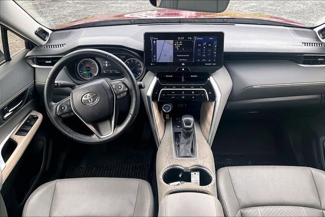 Used 2021 Toyota Venza XLE w/ Softex Package image 7