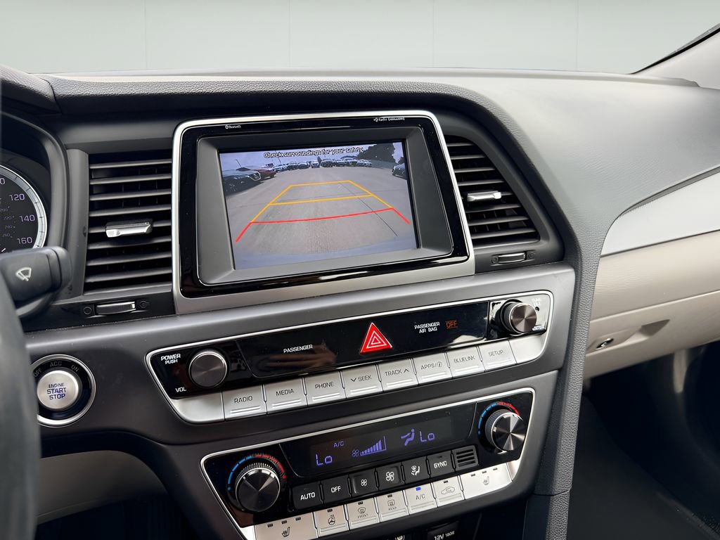 Used 2019 Hyundai Sonata SEL w/ Tech Package 02 FWD image 12