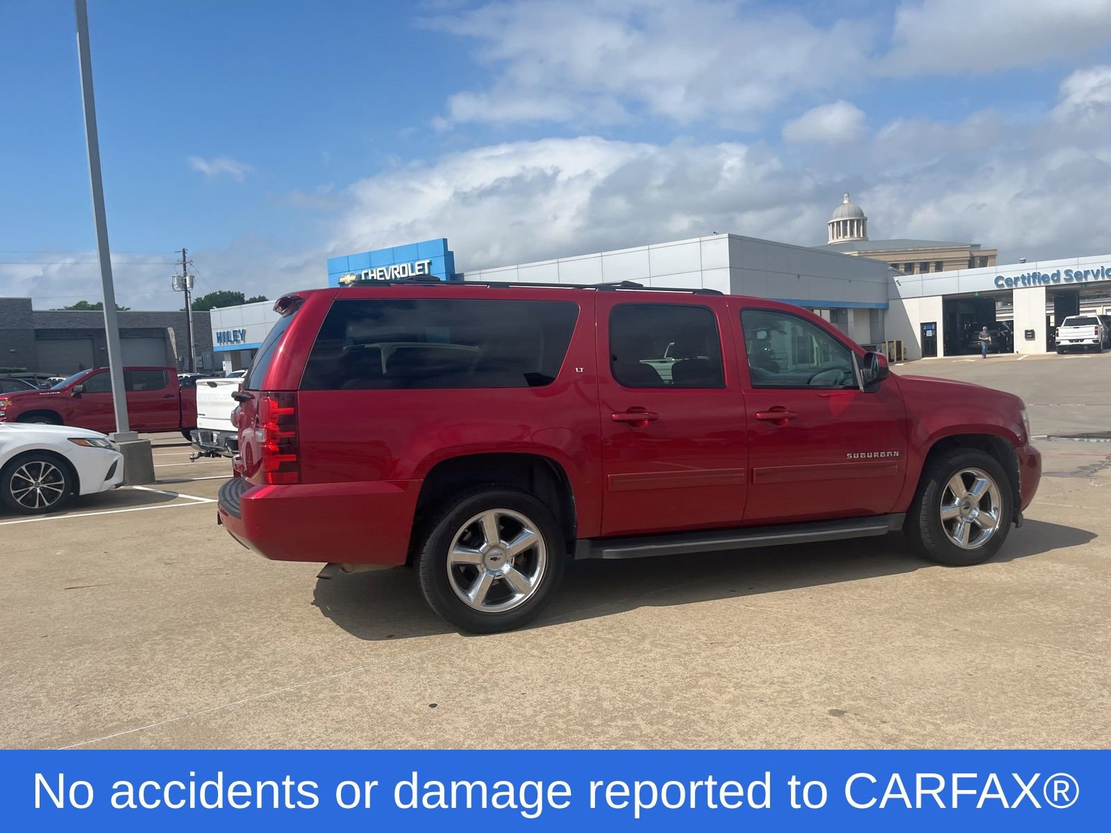 Used 2013 Chevrolet Suburban LT RWD video 2