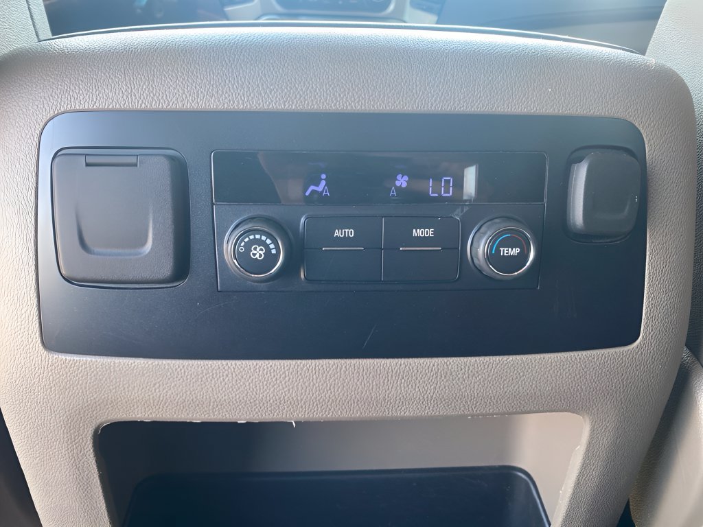 Used 2019 Chevrolet Tahoe LT RWD image 17