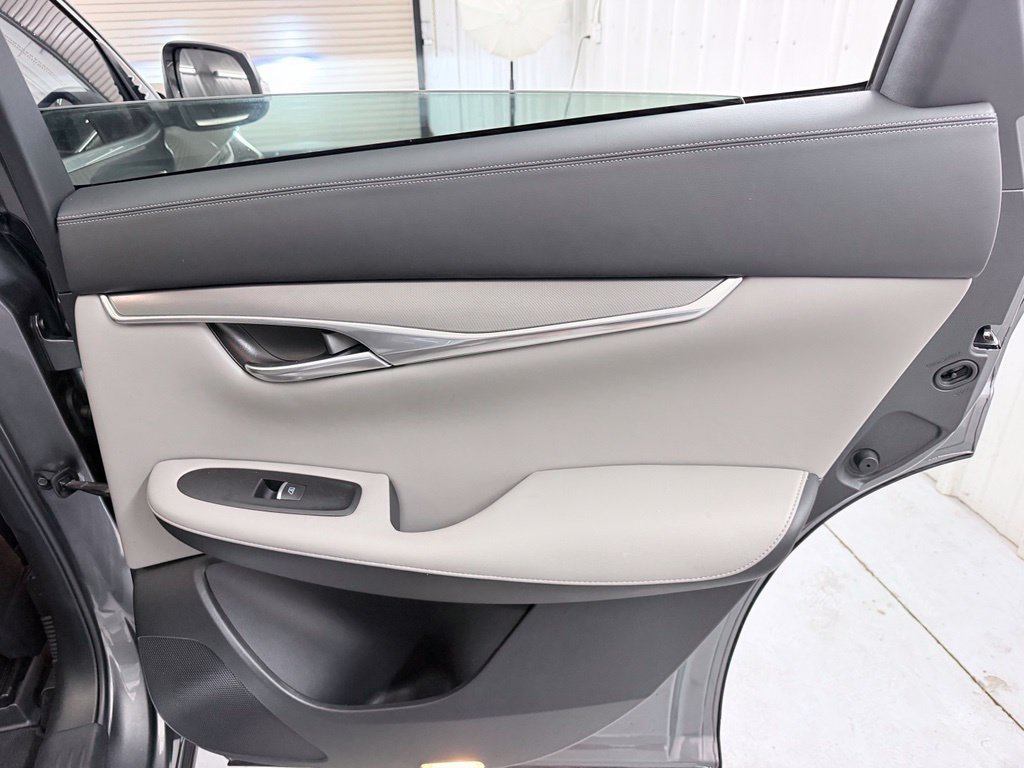 Certified 2023 INFINITI QX50 Luxe FWD image 38