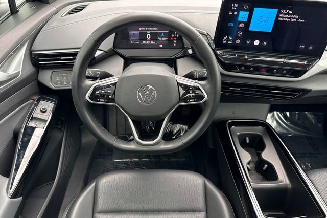 Used 2023 Volkswagen ID.4 Pro S AWD/4WD image 16