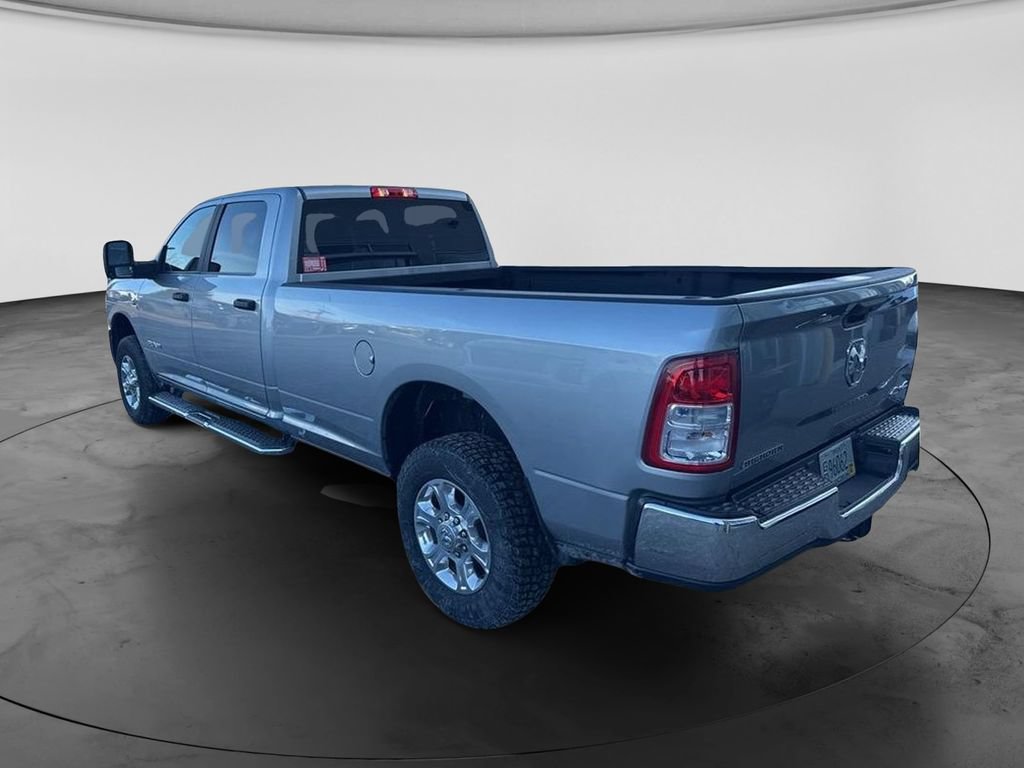 Used 2024 RAM 3500 Big Horn AWD/4WD image 9