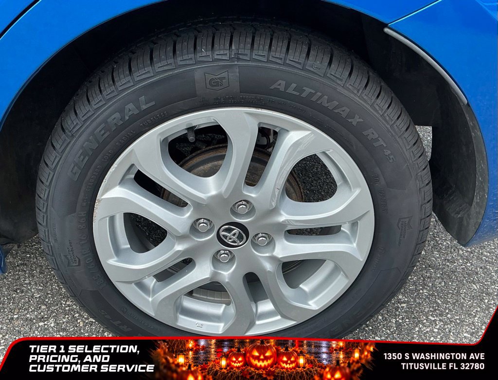 Used 2017 Toyota Yaris iA FWD image 20
