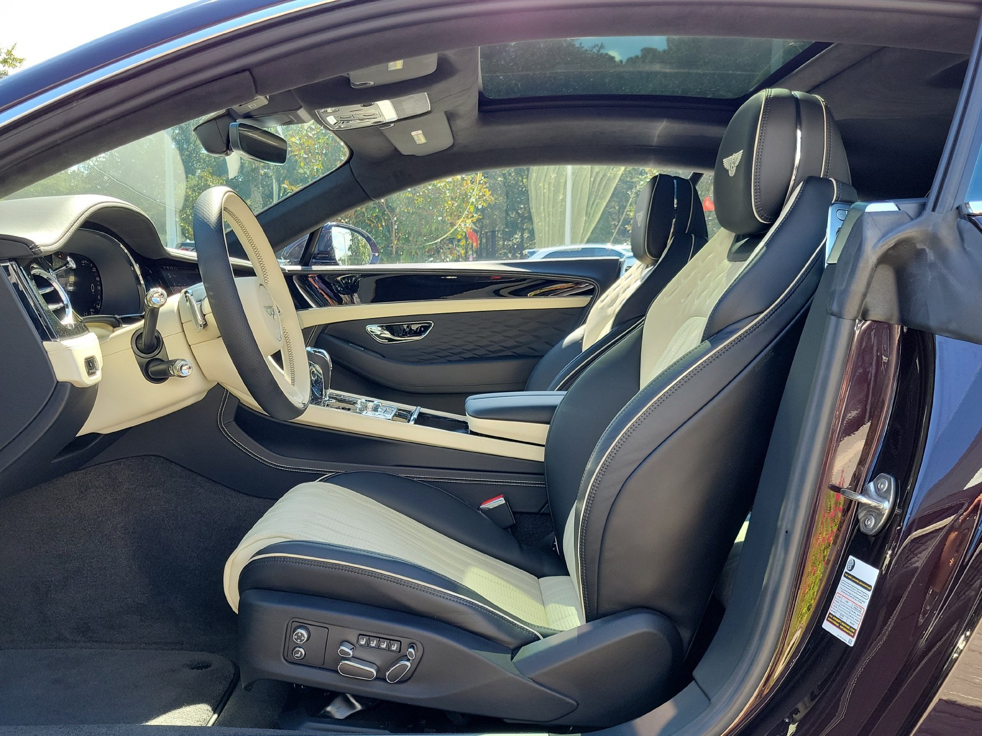 New 2026 Bentley Continental GT Azure AWD/4WD image 17