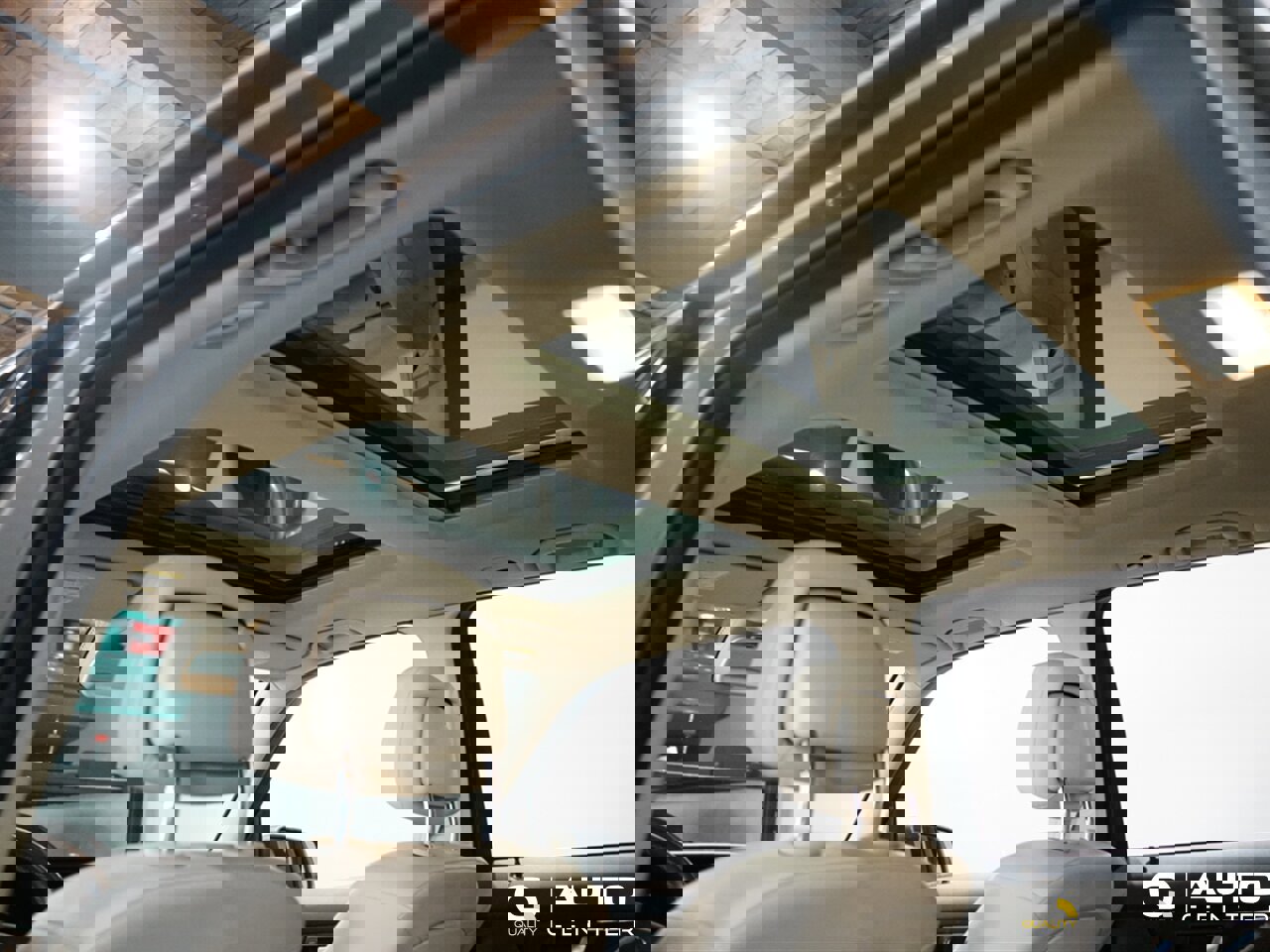 Used 2013 Mercedes-Benz GLK 350 4MATIC image 25