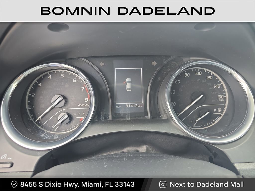 Used 2020 Toyota Camry LE image 13