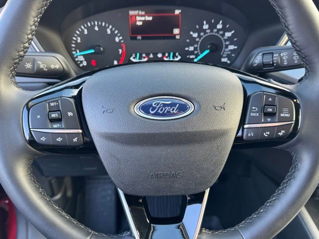 Used 2022 Ford Escape SE w/ SE Sport Appearance Package image 22