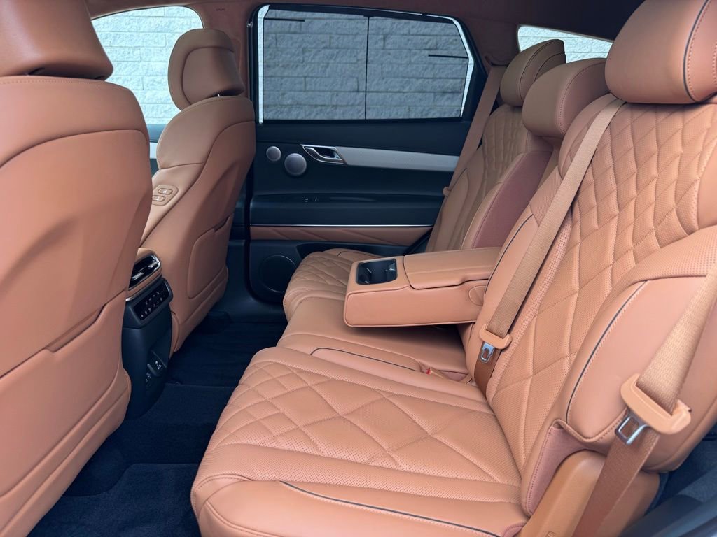 Used 2025 Genesis GV80 3.5T Prestige image 25