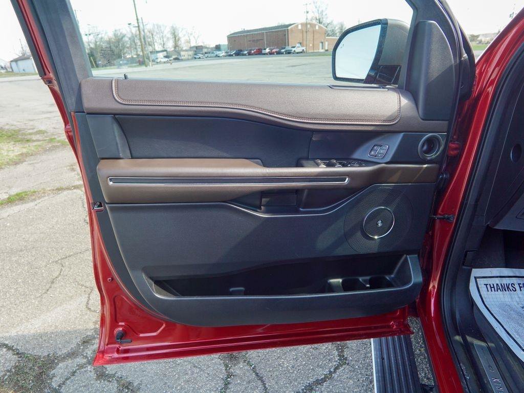 Used 2021 Ford Expedition King Ranch AWD/4WD image 20