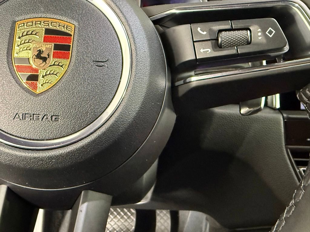 New 2026 Porsche Macan image 38