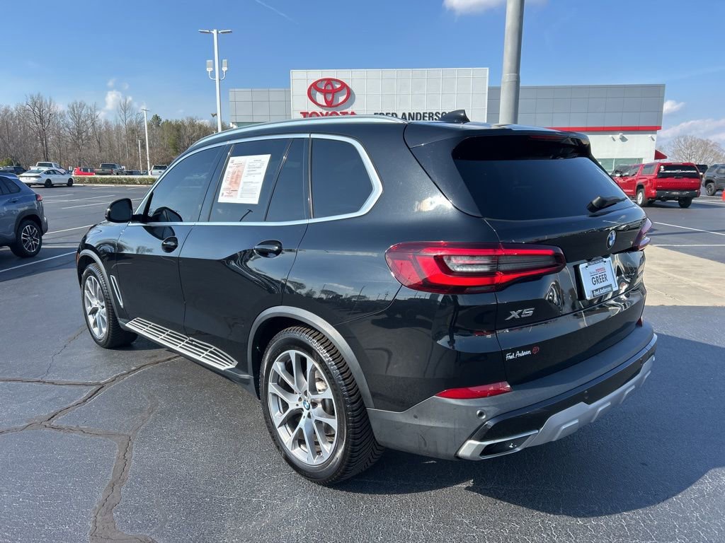 Used 2022 BMW X5 xDrive40i w/ Premium Package AWD/4WD image 18