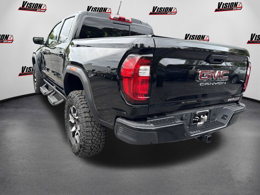 Used 2025 GMC Canyon AT4 w/ AT4X Package AWD/4WD image 7