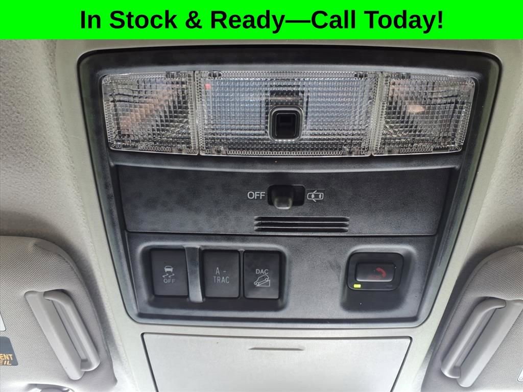 Used 2020 Toyota 4Runner SR5 image 32