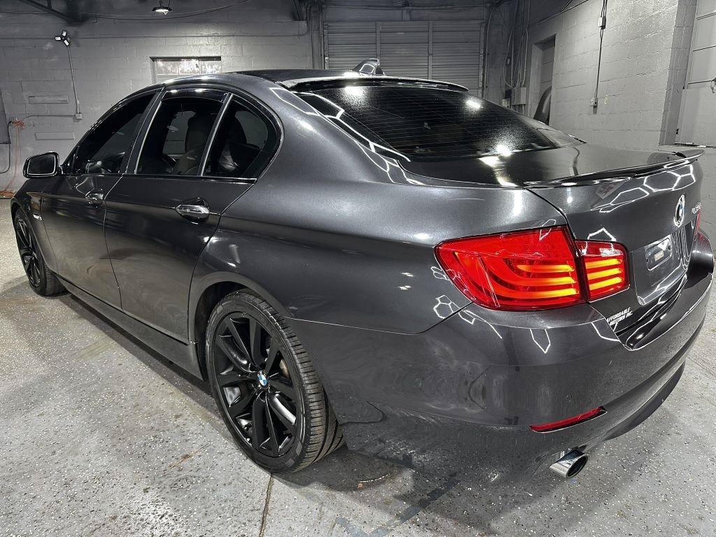 Used 2011 BMW 535i Sedan RWD image 5