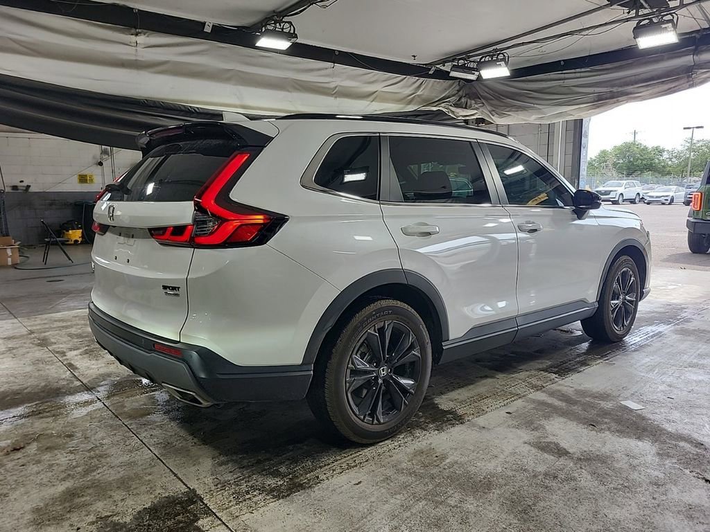 Used 2025 Honda CR-V Sport Touring image 5