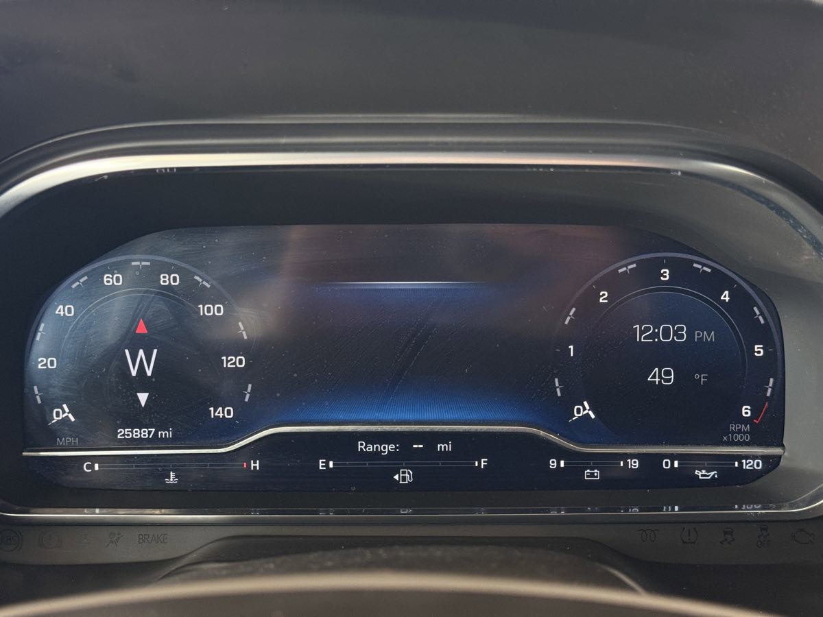 Used 2023 Chevrolet Suburban Premier image 50