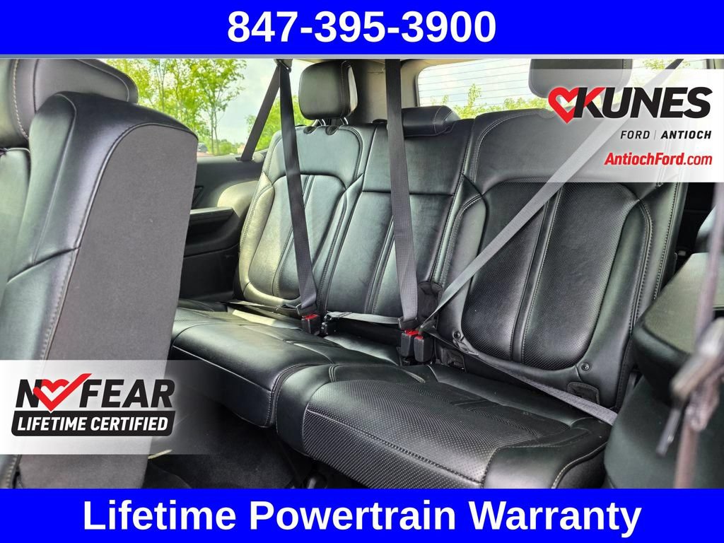 Used 2024 Jeep Wagoneer L Series II w/ Flexible Seating Group AWD/4WD image 31