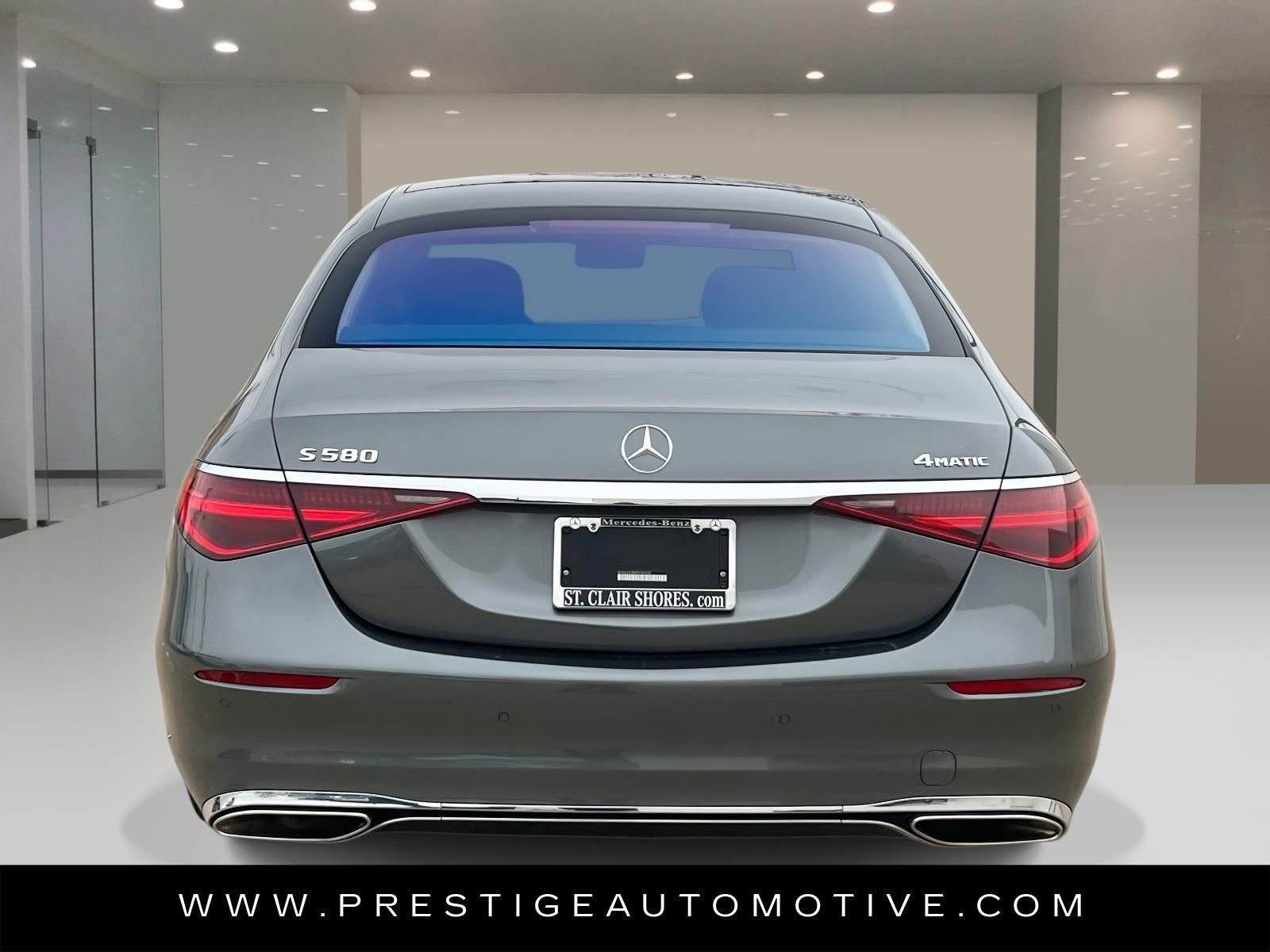 Used 2023 Mercedes-Benz S 580 4MATIC Sedan image 5