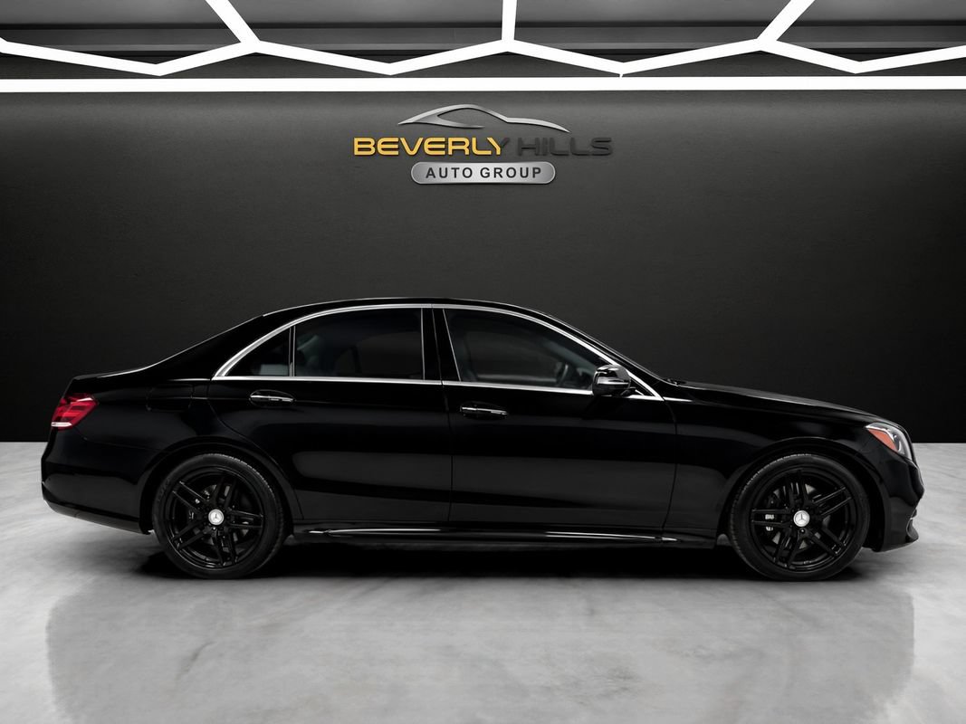 Used 2016 Mercedes-Benz E 350 4MATIC Sedan w/ Premium Package image 6