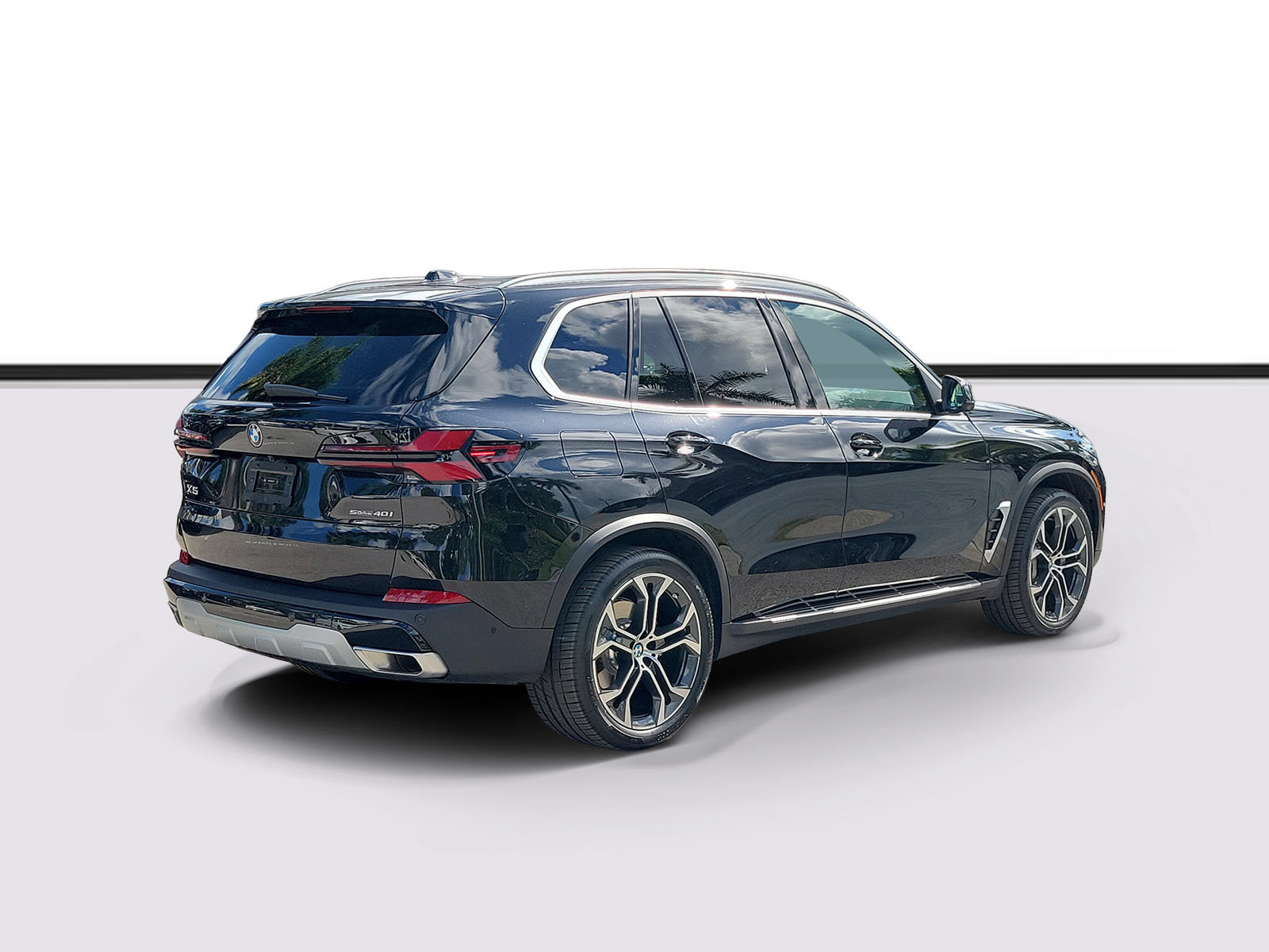 Certified 2024 BMW X5 sDrive40i w/ Premium Package RWD image 2