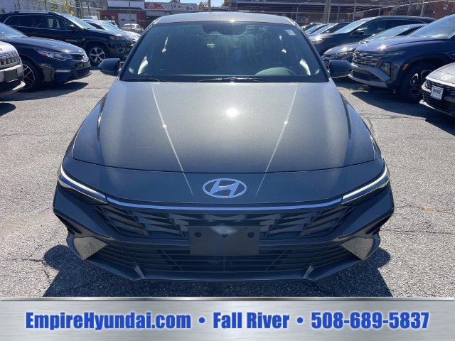 Used 2026 Hyundai Elantra Sport FWD image 6