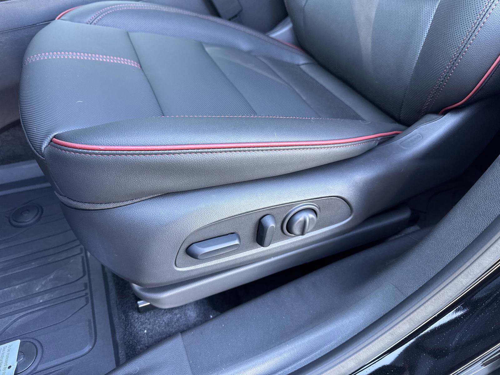 New 2025 Chevrolet TrailBlazer RS w/ Convenience Package image 14