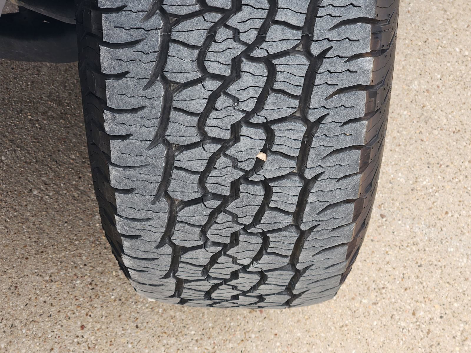 Used 2024 GMC Sierra 1500 Pro w/ Pro Value Package image 12