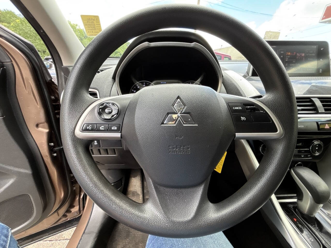 Used 2019 Mitsubishi Eclipse Cross LE AWD/4WD image 9