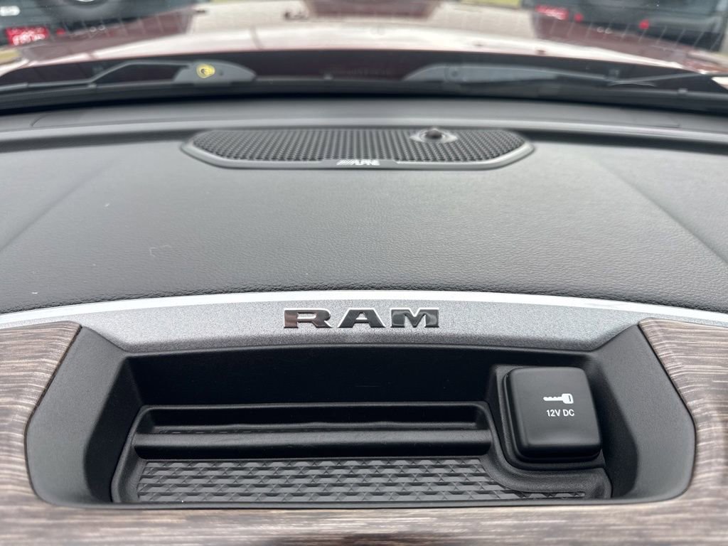 Used 2019 RAM 3500 Laramie image 37