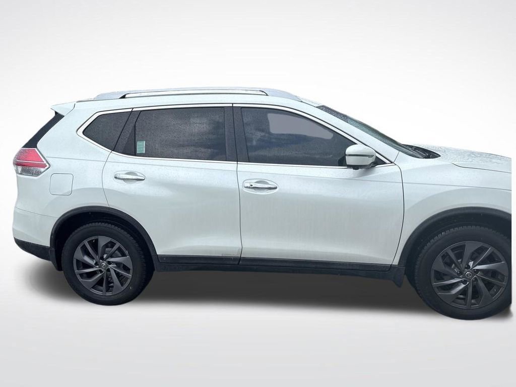 Used 2016 Nissan Rogue SL image 5