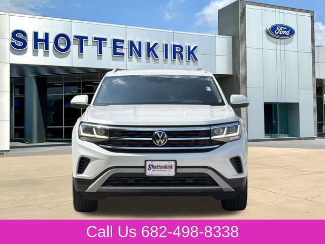 Used 2023 Volkswagen Atlas Cross Sport SEL AWD/4WD image 2