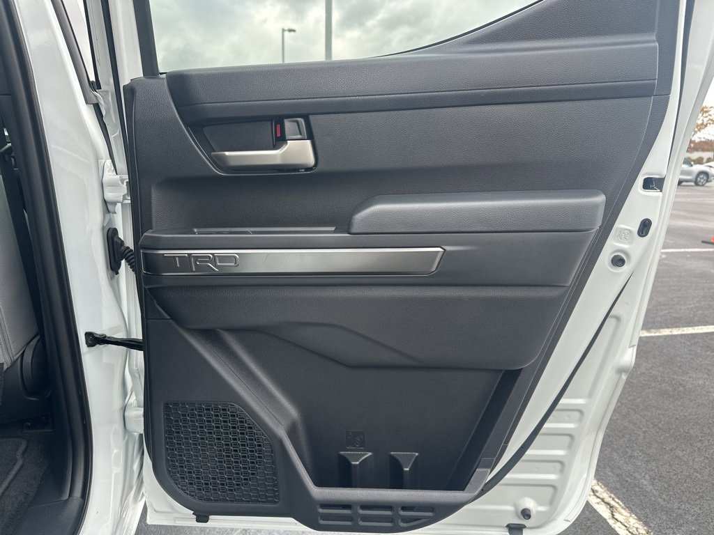 Used 2024 Toyota Tacoma TRD Sport image 11