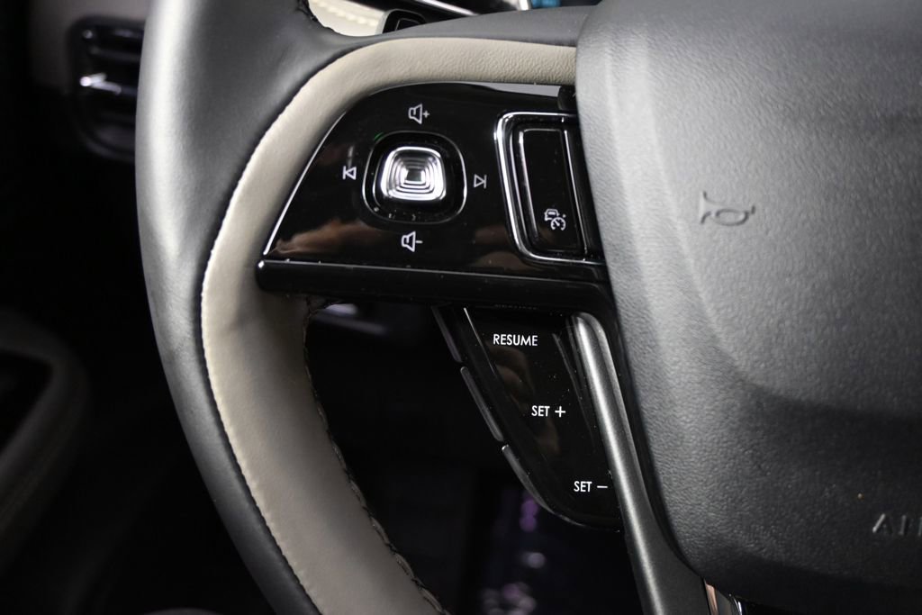 New 2026 Lincoln Corsair Reserve w/ Jet Appearance Package AWD/4WD image 35