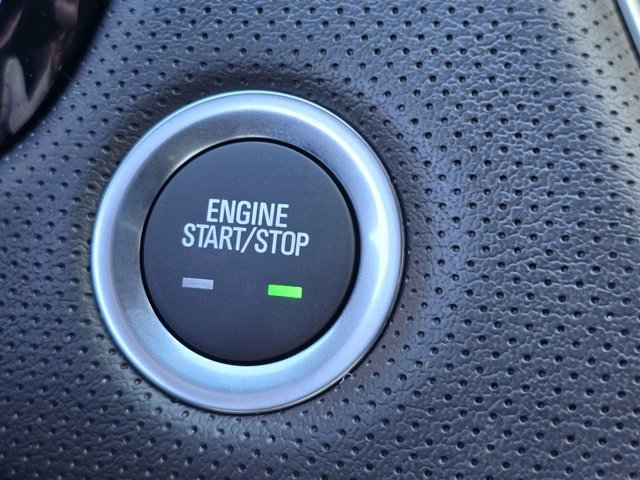 New 2025 Cadillac XT5 Luxury image 28