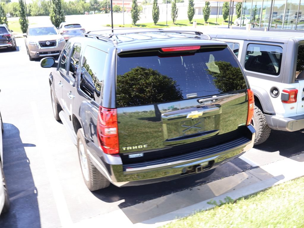 Used 2011 Chevrolet Tahoe LS w/ Regional Value Package AWD/4WD image 14