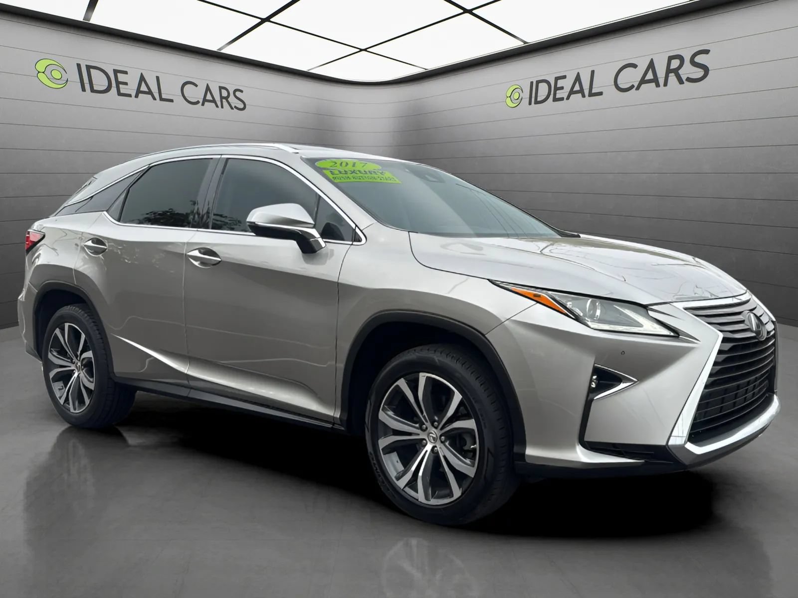 Used 2017 Lexus RX 350 FWD image 3