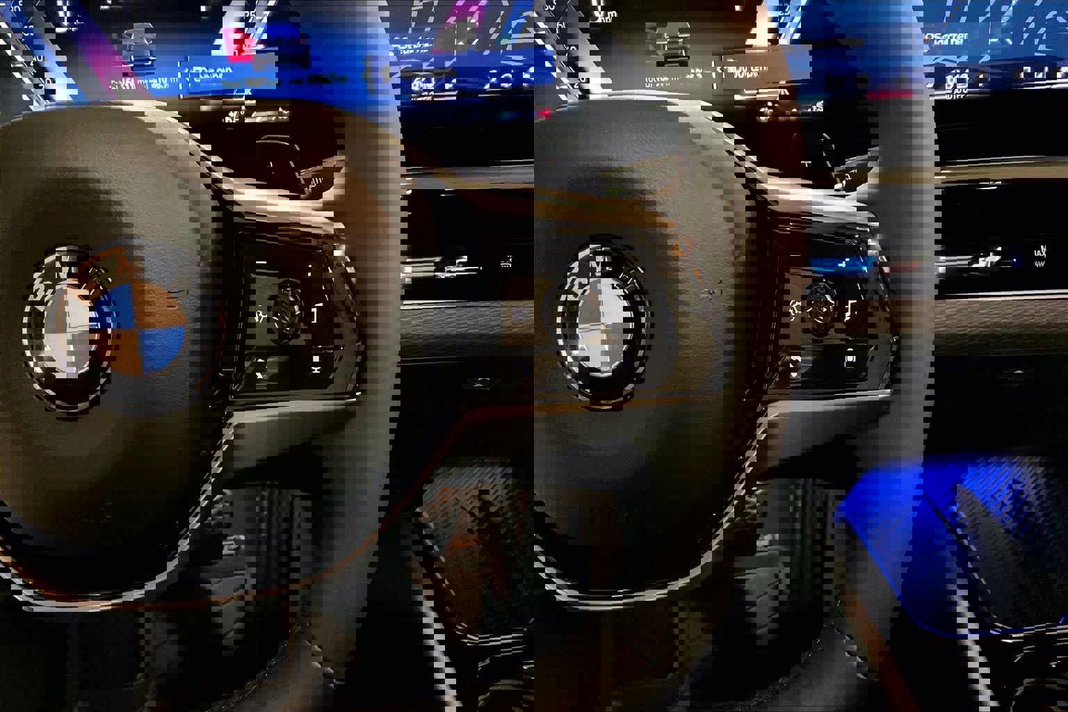 Certified 2025 BMW 530i image 23