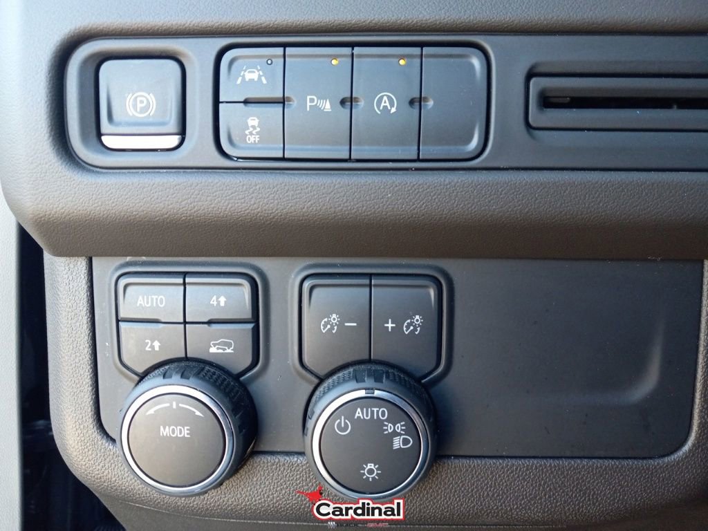 Used 2024 Chevrolet Tahoe LT image 36